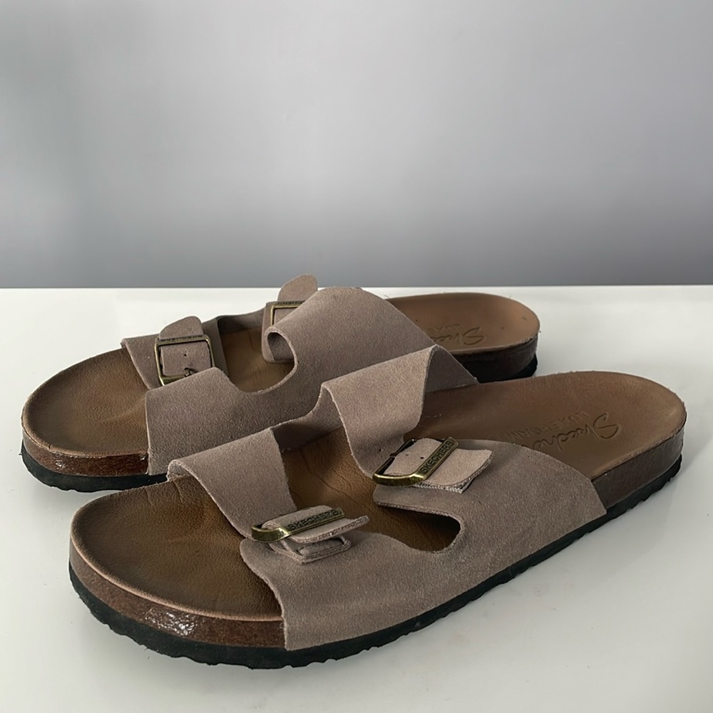 11 Sketchers Luxe Foam Sandals - Tan